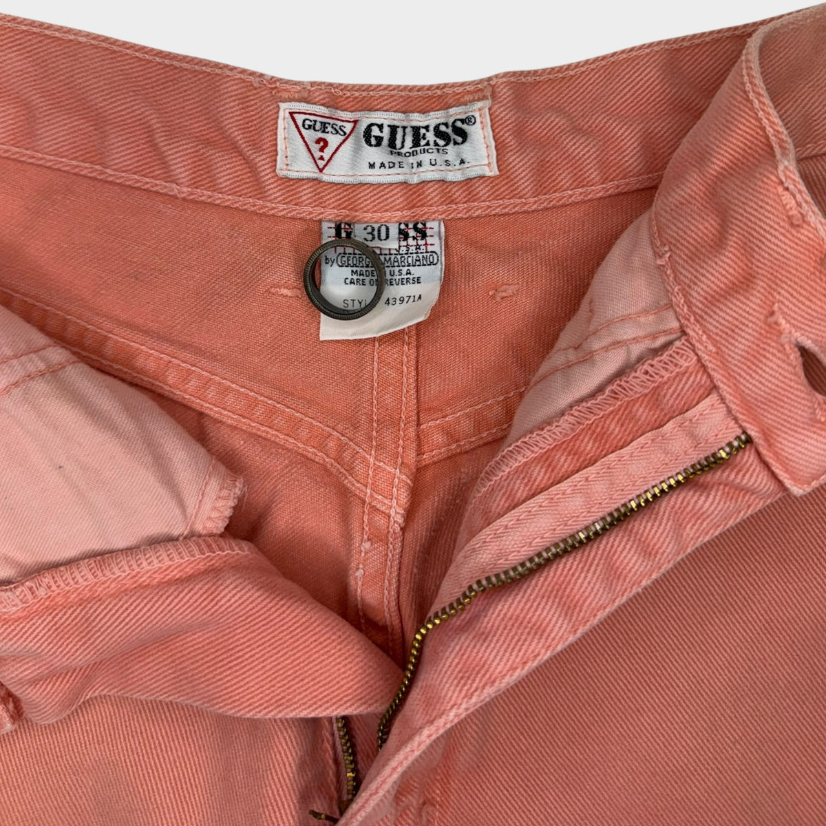 Guess Dyed Denim Shorts 28'